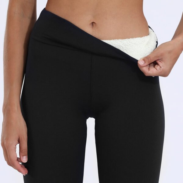 Cashmere Leggings for Winter Workouts - Image 3